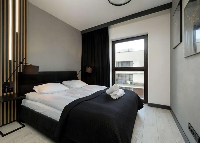 Apartment Stylish With Parking By Renters Wroclaw